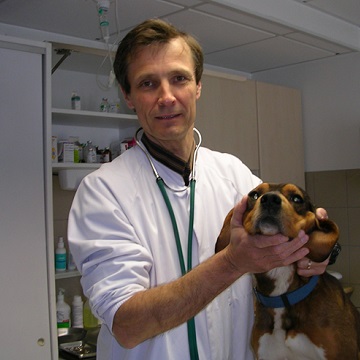 photo veterinaire frank batellier.jpg